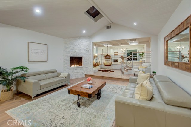 4511 Marloma Drive, Rolling Hills Estates, California 90274, 5 Bedrooms Bedrooms, ,2 BathroomsBathrooms,Residential,Sold,Marloma,PV19267077