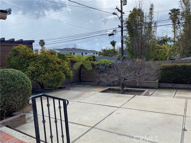 820 Knob Hill Avenue, Redondo Beach, California 90277, 3 Bedrooms Bedrooms, ,1 BathroomBathrooms,Residential,Sold,Knob Hill,SB21051918