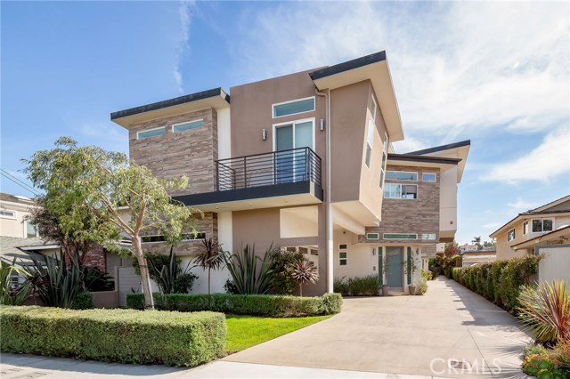 1810 Harriman Lane, Redondo Beach, California 90278, 4 Bedrooms Bedrooms, ,3 BathroomsBathrooms,Residential,Sold,Harriman,SB19073993