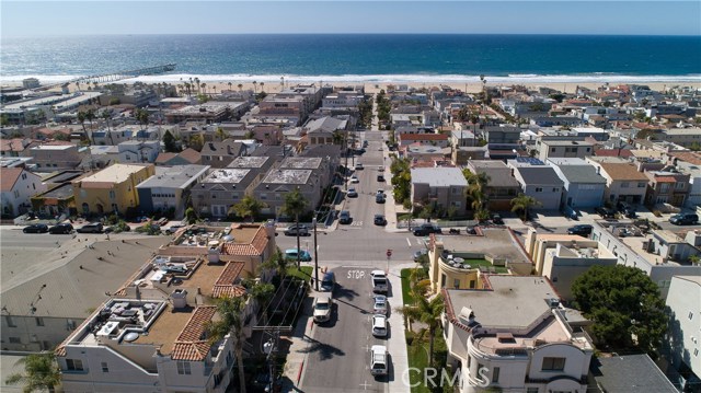 1602 Loma Drive, Hermosa Beach, California 90254, 5 Bedrooms Bedrooms, ,3 BathroomsBathrooms,Residential,Sold,Loma,SB20098926