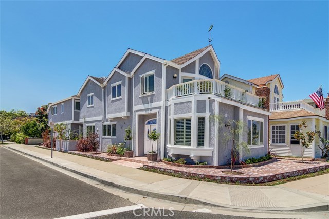 Photo of 112 Central Avenue, Seal Beach, CA 90740