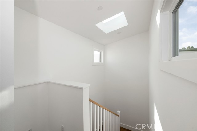 2112 Carnegie Lane, Redondo Beach, California 90278, 4 Bedrooms Bedrooms, ,4 BathroomsBathrooms,Residential,Sold,Carnegie,SB21029708