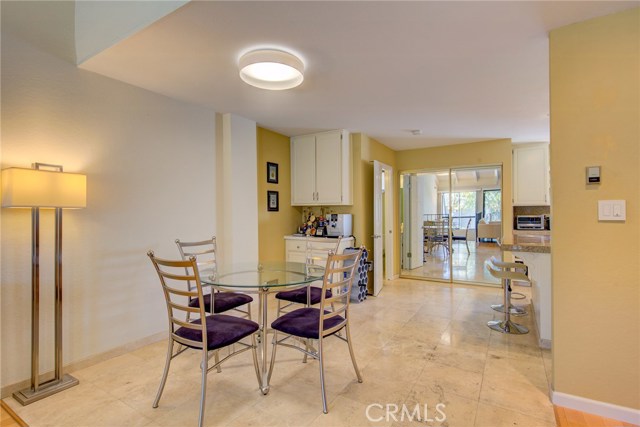 2108 Rockefeller Lane, Redondo Beach, California 90278, 2 Bedrooms Bedrooms, ,2 BathroomsBathrooms,Residential,Sold,Rockefeller,SB19238664
