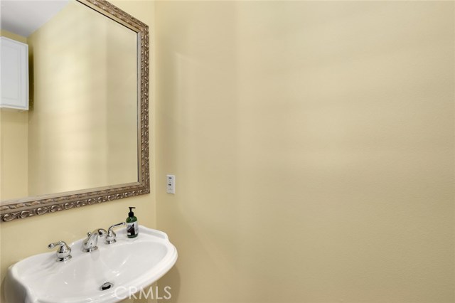 1738 Carlson Lane, Redondo Beach, California 90278, 4 Bedrooms Bedrooms, ,2 BathroomsBathrooms,Residential,Sold,Carlson,SB19118204