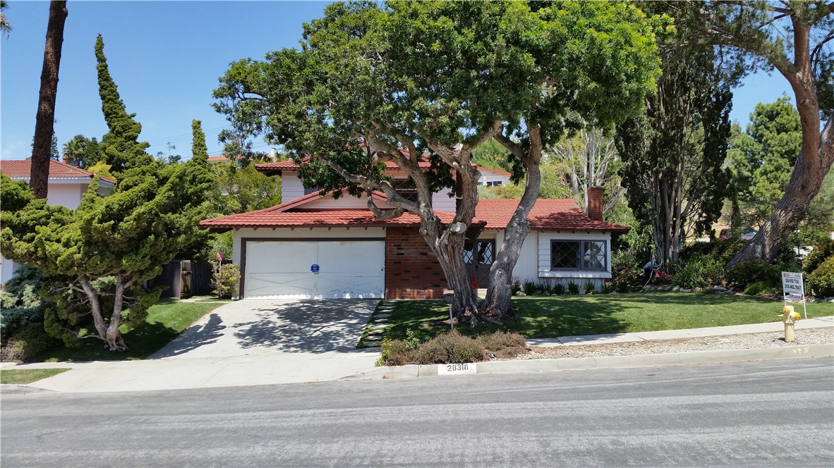 28318 Trailriders Drive, Rancho Palos Verdes, California 90275, 5 Bedrooms Bedrooms, ,2 BathroomsBathrooms,Residential,Sold,Trailriders,SB20155784