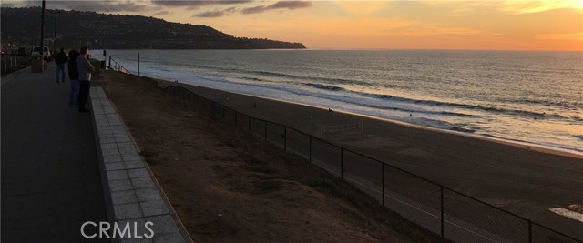 222 Guadalupe Avenue, Redondo Beach, California 90277, 3 Bedrooms Bedrooms, ,2 BathroomsBathrooms,Residential,Sold,Guadalupe,SB17060962