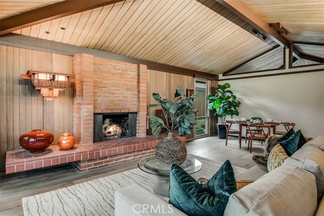 15 Margate Square, Palos Verdes Estates, California 90274, 3 Bedrooms Bedrooms, ,2 BathroomsBathrooms,Residential,Sold,Margate,SB21026966