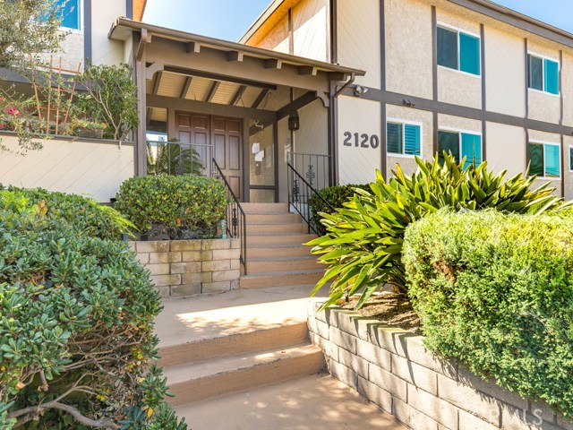 2120 Dufour Avenue, Redondo Beach, California 90278, 2 Bedrooms Bedrooms, ,1 BathroomBathrooms,Residential,Sold,Dufour,SB20195674