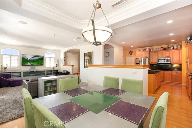 2005 Plant Avenue, Redondo Beach, California 90278, 4 Bedrooms Bedrooms, ,2 BathroomsBathrooms,Residential,Sold,Plant,SB20174146