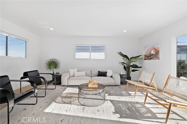 1802 Stanford Avenue, Redondo Beach, California 90278, 4 Bedrooms Bedrooms, ,2 BathroomsBathrooms,Residential,Sold,Stanford,IV21062819