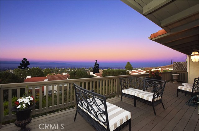 79 Cypress Way, Rolling Hills Estates, California 90274, 2 Bedrooms Bedrooms, ,2 BathroomsBathrooms,Residential,Sold,Cypress,PV19197789