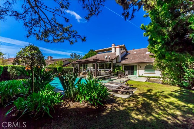 34 Horseshoe Lane, Rolling Hills Estates, California 90274, 4 Bedrooms Bedrooms, ,4 BathroomsBathrooms,Residential,Sold,Horseshoe,SB18061448