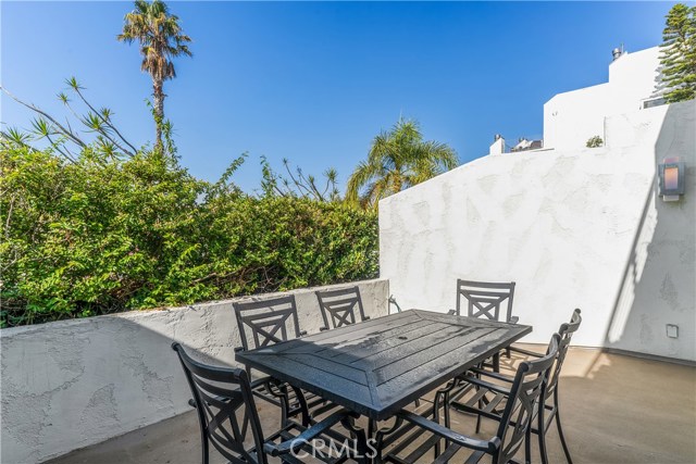 736 Gould Avenue, Hermosa Beach, California 90254, 3 Bedrooms Bedrooms, ,3 BathroomsBathrooms,Residential,Sold,Gould,SB19256929