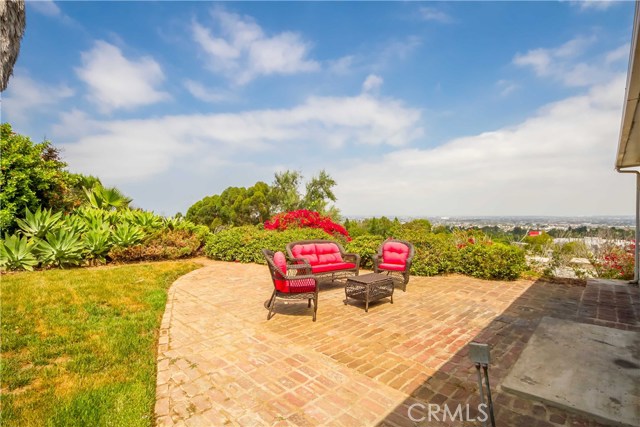 26903 Circle Verde Drive, Rancho Palos Verdes, California 90275, 3 Bedrooms Bedrooms, ,3 BathroomsBathrooms,Residential,Sold,Circle Verde,SB17216229