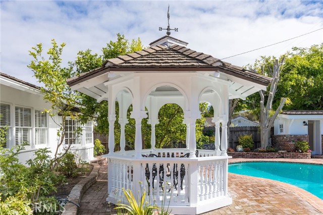 1 Golden Spar Place, Rolling Hills Estates, California 90274, 4 Bedrooms Bedrooms, ,3 BathroomsBathrooms,Residential,Sold,Golden Spar,SB21123035