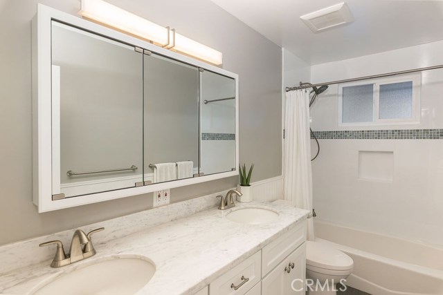 1537 Stanford Avenue, Redondo Beach, California 90278, 3 Bedrooms Bedrooms, ,2 BathroomsBathrooms,Residential,Sold,Stanford,SB19259767