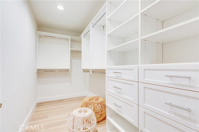 861 12th Court, Manhattan Beach, California 90266, 3 Bedrooms Bedrooms, ,1 BathroomBathrooms,Residential,Sold,12th,SB20006910