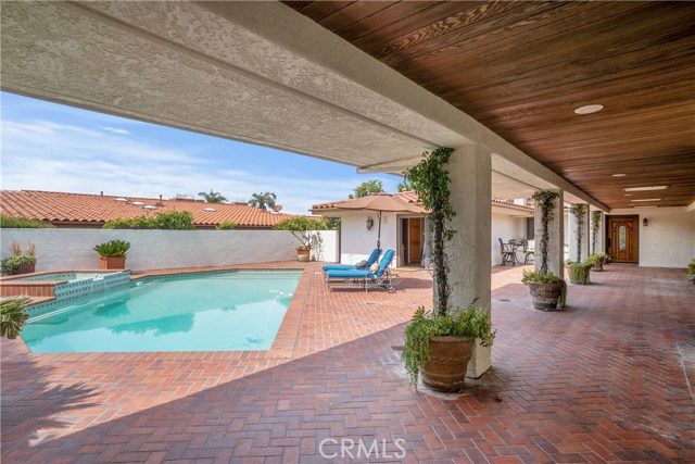 6065 Ocean Terrace Drive, Rancho Palos Verdes, California 90275, 4 Bedrooms Bedrooms, ,5 BathroomsBathrooms,Residential,Sold,Ocean Terrace,SB19158277