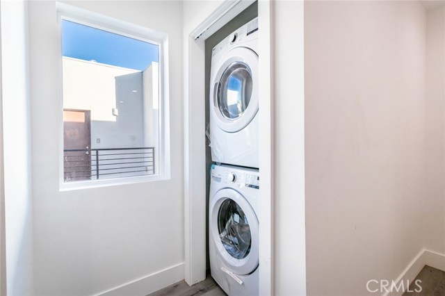  Income Home for Sale in Silver Lake, California