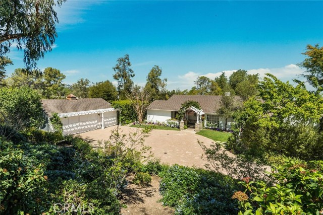 1 Lower Blackwater Canyon, Rolling Hills, California 90274, 4 Bedrooms Bedrooms, ,3 BathroomsBathrooms,Residential,Sold,Lower Blackwater Canyon,PV21075686