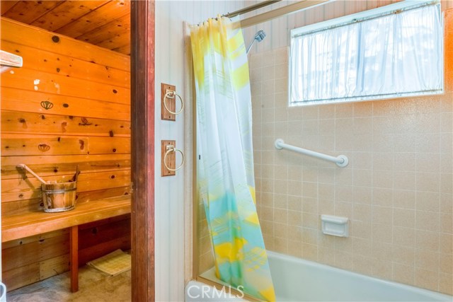 1140 22nd Street, Manhattan Beach, California 90266, 3 Bedrooms Bedrooms, ,2 BathroomsBathrooms,Residential,Sold,22nd,SB18012699