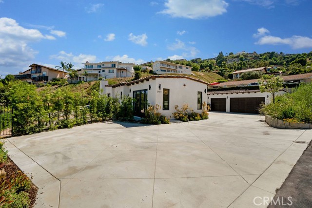 2950 Crownview Drive, Rancho Palos Verdes, California 90275, 4 Bedrooms Bedrooms, ,4 BathroomsBathrooms,Residential,Sold,Crownview,SB21101480