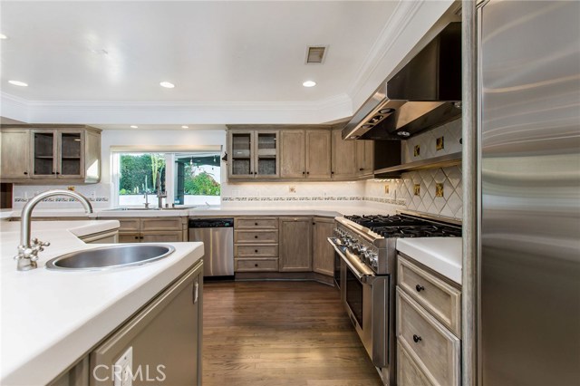 23 Sorrel Lane, Rolling Hills Estates, California 90274, 4 Bedrooms Bedrooms, ,5 BathroomsBathrooms,Residential,Sold,Sorrel,SB20096352