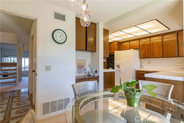 17 Hilltop Circle, Rancho Palos Verdes, California 90275, 2 Bedrooms Bedrooms, ,2 BathroomsBathrooms,Residential,Sold,Hilltop,SB19196809