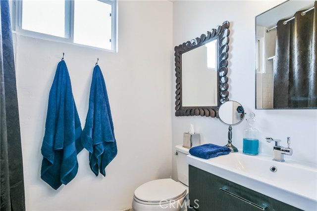 1619 Lomax Lane, Redondo Beach, California 90278, 3 Bedrooms Bedrooms, ,1 BathroomBathrooms,Residential,Sold,Lomax,PV19059758