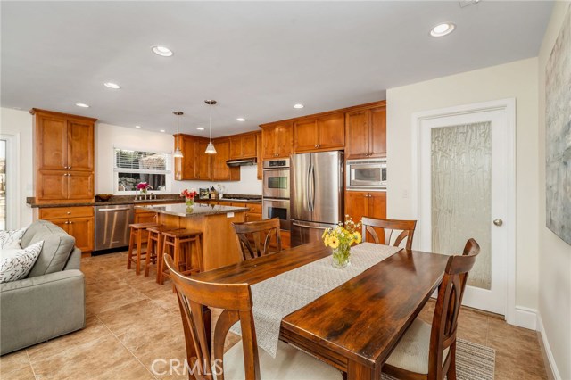 3302 Vail Avenue, Redondo Beach, California 90278, 4 Bedrooms Bedrooms, ,2 BathroomsBathrooms,Residential,Sold,Vail,SB20228032