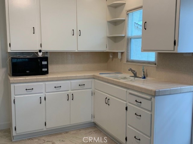 2004 Graham Avenue, Redondo Beach, California 90278, 3 Bedrooms Bedrooms, ,1 BathroomBathrooms,Residential,Sold,Graham,SB21161808