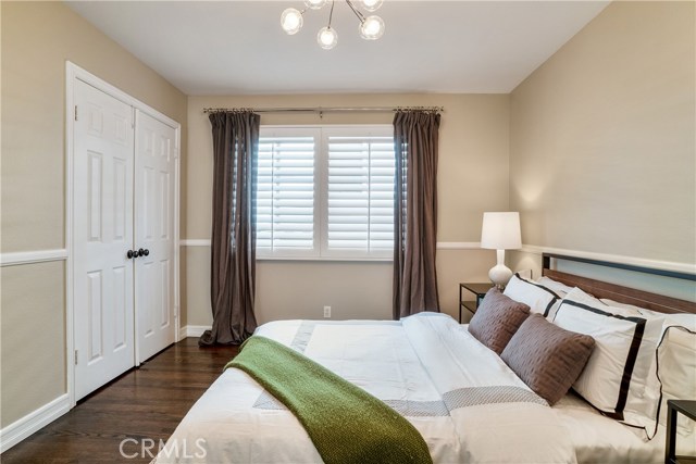 2301 Walnut Avenue, Manhattan Beach, California 90266, 4 Bedrooms Bedrooms, ,3 BathroomsBathrooms,Residential,Sold,Walnut,SB19070535