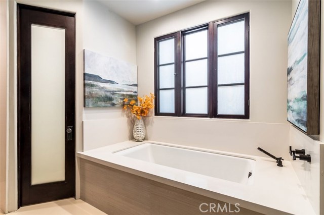 3617 Pacific Avenue, Manhattan Beach, California 90266, 5 Bedrooms Bedrooms, ,2 BathroomsBathrooms,Residential,Sold,Pacific,SB18228289