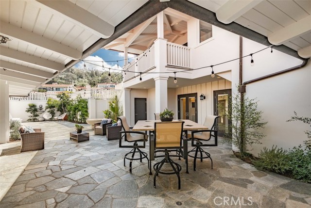 400 Paseo Del Mar, Palos Verdes Estates, California 90274, 5 Bedrooms Bedrooms, ,4 BathroomsBathrooms,Residential,Sold,Paseo Del Mar,SB20183435