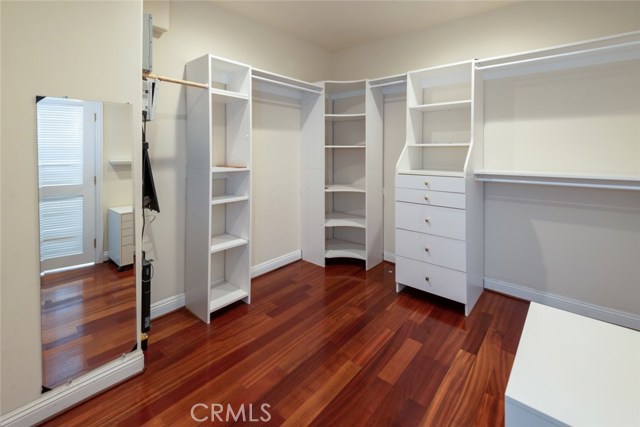 So much room in this walk in closet