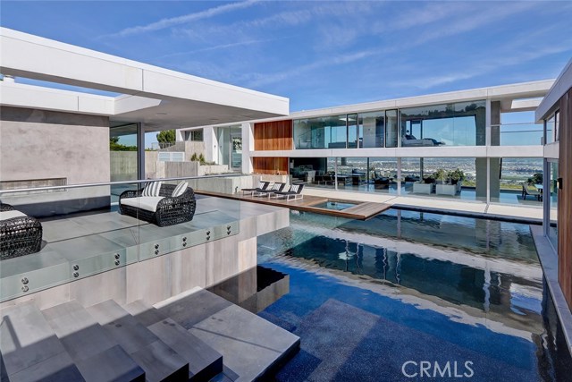 2822 Colt Road, Rancho Palos Verdes, California 90275, 5 Bedrooms Bedrooms, ,7 BathroomsBathrooms,Residential,Sold,Colt,SB19018833