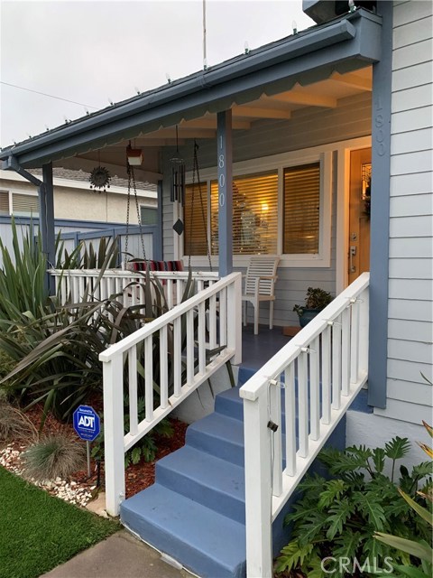 1800 11th Street, Manhattan Beach, California 90266, 3 Bedrooms Bedrooms, ,2 BathroomsBathrooms,Residential,Sold,11th,SB19280546