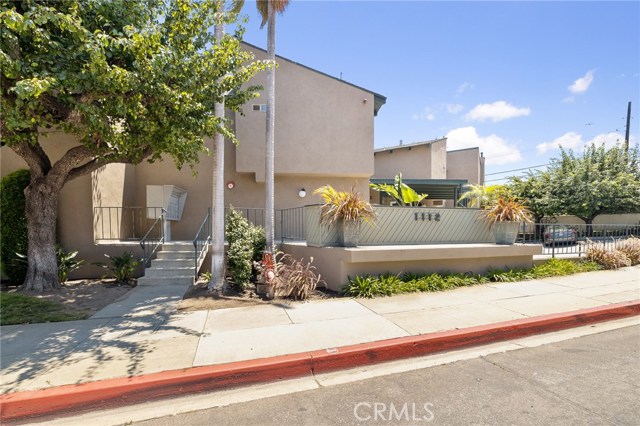 1112 Beryl Street, Redondo Beach, California 90277, 2 Bedrooms Bedrooms, ,1 BathroomBathrooms,Residential,Sold,Beryl,SB20145329
