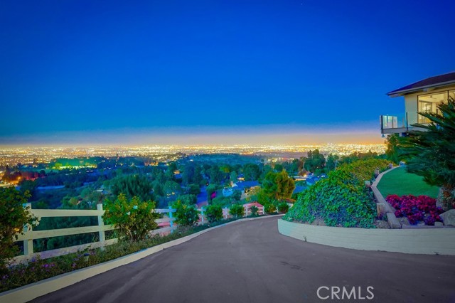 16 Deerhill Drive, Rolling Hills Estates, California 90274, 4 Bedrooms Bedrooms, ,3 BathroomsBathrooms,Residential,Sold,Deerhill,PV21103013