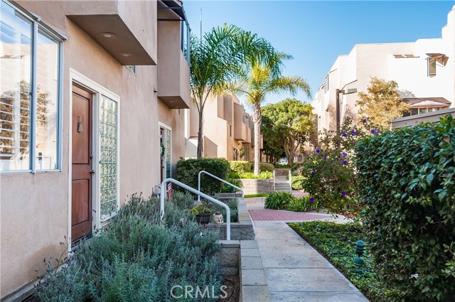 501 Herondo Street, Hermosa Beach, California 90254, 3 Bedrooms Bedrooms, ,2 BathroomsBathrooms,Residential,Sold,Herondo,SB18003638