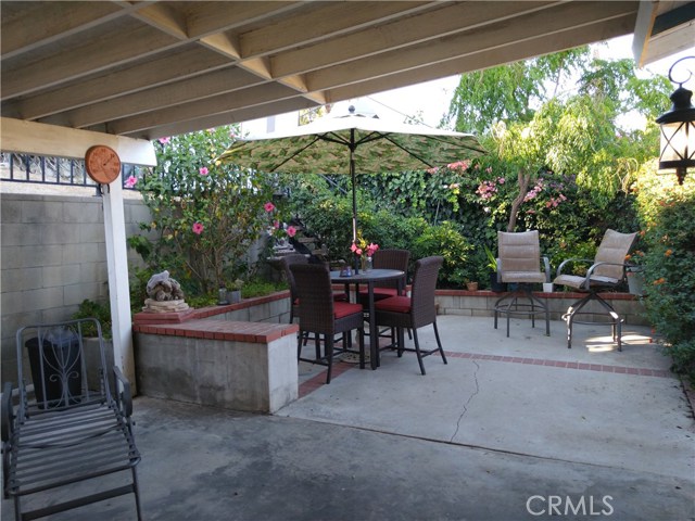 2 Bed Home for Sale in Los Angeles, California