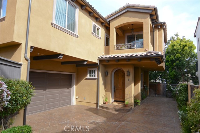 1917 Gates Avenue, Redondo Beach, California 90278, 4 Bedrooms Bedrooms, ,3 BathroomsBathrooms,Residential,Sold,Gates Avenue,CV19071456