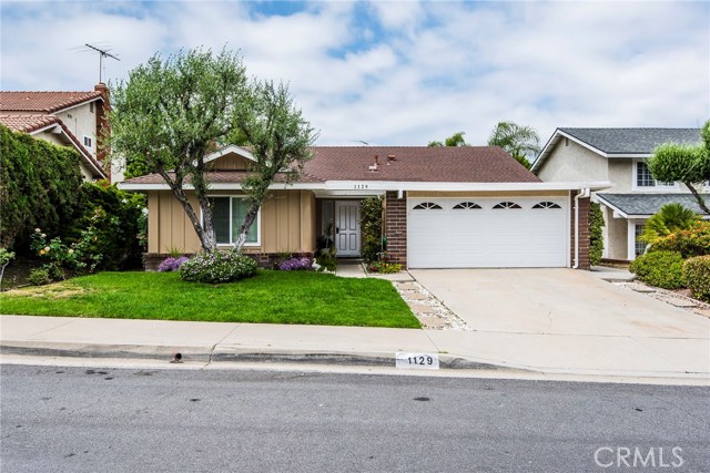 1129 Bloomwood Road, Rancho Palos Verdes, California 90275, 4 Bedrooms Bedrooms, ,2 BathroomsBathrooms,Residential,Sold,Bloomwood,SB17124040