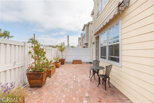 1800 Pacific Coast, Redondo Beach, California 90277, 4 Bedrooms Bedrooms, ,3 BathroomsBathrooms,Residential,Sold,Pacific Coast,PV20134664