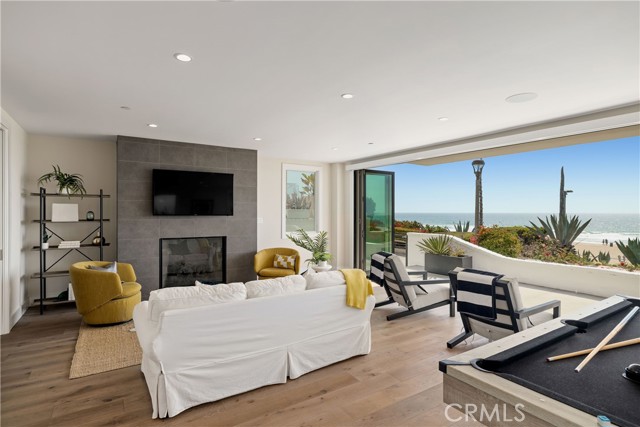 3808 The Strand Drive, Manhattan Beach, California 90266, 4 Bedrooms Bedrooms, ,5 BathroomsBathrooms,Residential,Sold,The Strand,SB21084659