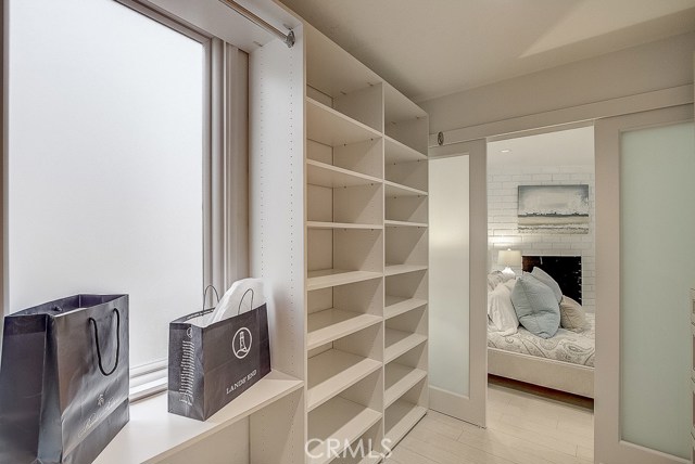 132 35th Place, Hermosa Beach, California 90254, 2 Bedrooms Bedrooms, ,2 BathroomsBathrooms,Residential,Sold,35th,SB19057826