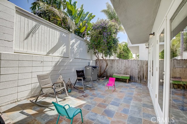 1124 1st Street, Hermosa Beach, California 90254, 4 Bedrooms Bedrooms, ,3 BathroomsBathrooms,Residential,Sold,1st,SB20124705