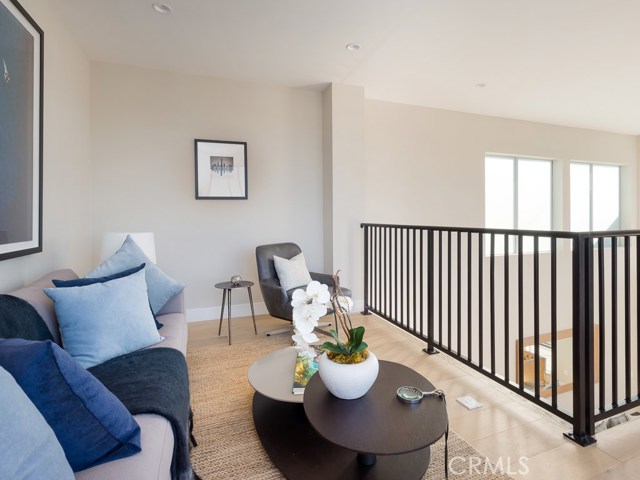 1920 Pacific Coast Highway, Redondo Beach, California 90277, 2 Bedrooms Bedrooms, ,2 BathroomsBathrooms,Residential,Sold,Pacific Coast Highway,SB21006104