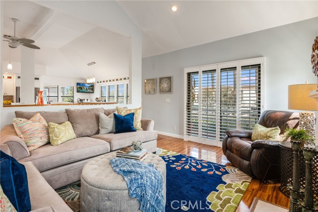 2216 Manhattan Beach Boulevard, Redondo Beach, California 90278, 3 Bedrooms Bedrooms, ,3 BathroomsBathrooms,Residential,Sold,Manhattan Beach,SB21089939