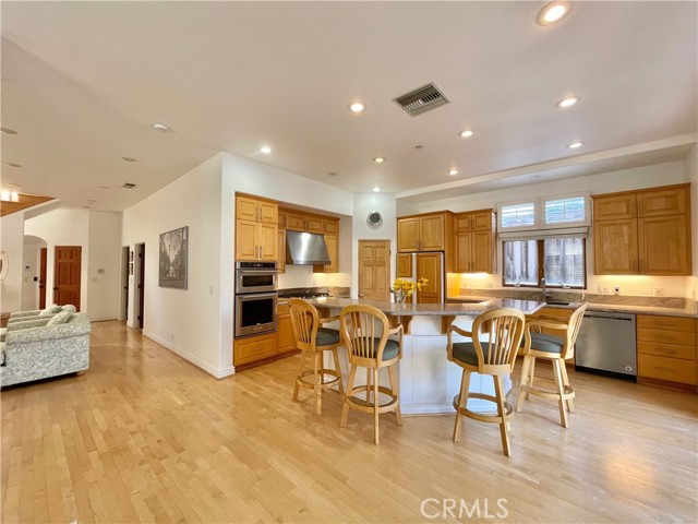 808 Juanita Avenue, Redondo Beach, California 90277, 5 Bedrooms Bedrooms, ,3 BathroomsBathrooms,Residential,Sold,Juanita,IN21096343